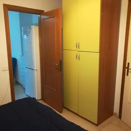 One Bedroom At Marina Di 50 M Away From The Beach With Furnished Terrace And Wifi *