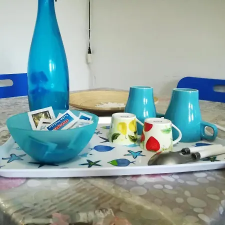 One Bedroom At Marina Di 50 M Away From The Beach With Furnished Terrace And Wifi *