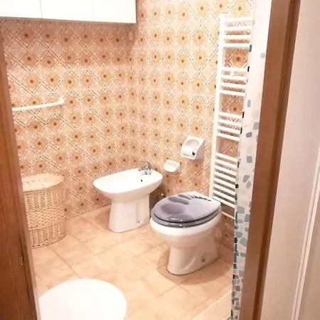One Bedroom At Marina Di 50 M Away From The Beach With Furnished Terrace And Wifi Vasto